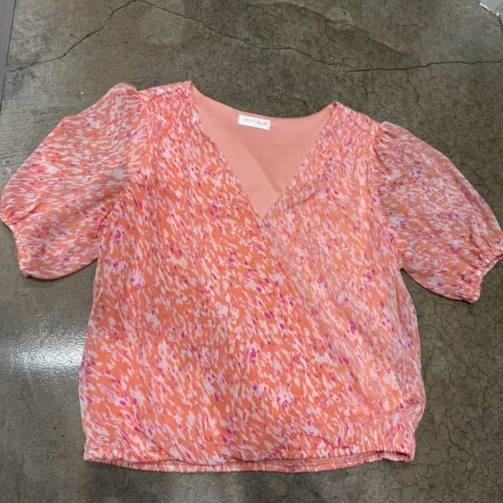 Women's Pink Patterned Top
